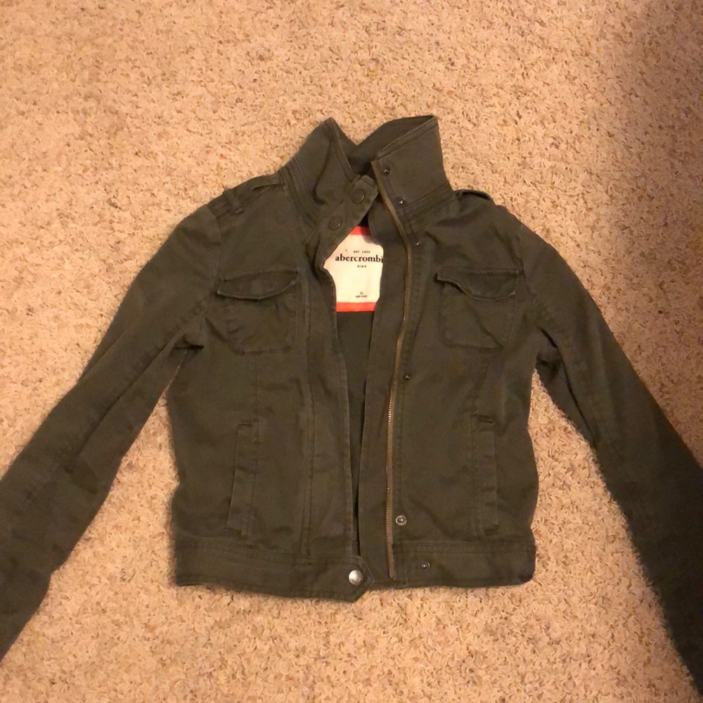 Abercrombie & Fitch kids army green jacket